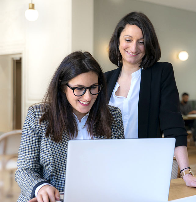 Audrey et Laura, chef d'entreprise chez Hyra Conseil